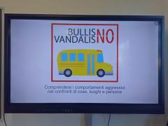 Conclusione progetto "BullisNO-VandalisNO" nelle scuole